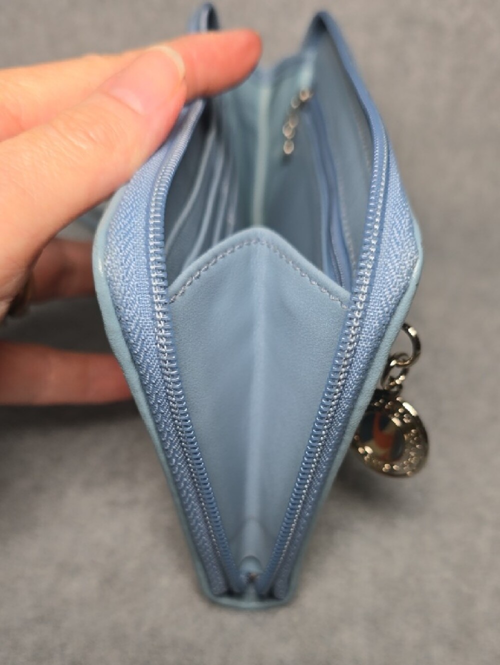 Coach Optic Butterfly  Multicolor Signature Long Wallet/Wristlet Blue Trim - Picture 8 of 14